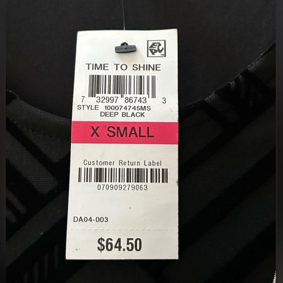 NWT JM Collection Velvet Flocked Jacquard Top Blouse attached Necklace Size XS - Picture 5 of 11